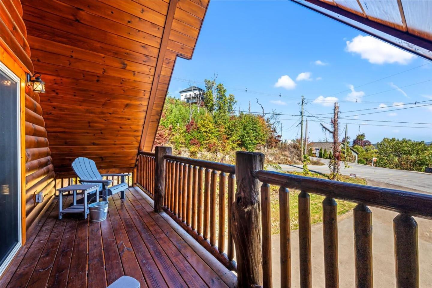 Indoor Pool, Volleyball Beach, Mountain View, Luxury Гатлинбург Экстерьер фото